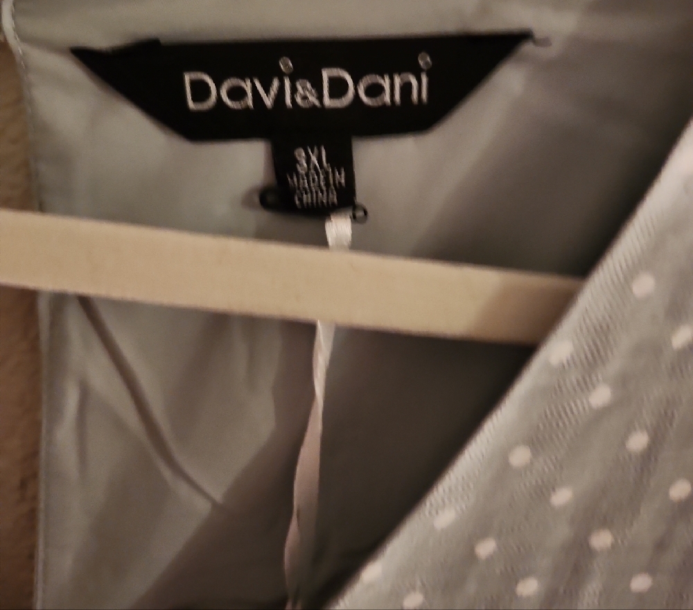 Davi & Dani Green Polka Dot Dress Size 3XL - Picture 3 of 6